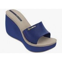 Сланцы женские Leblon